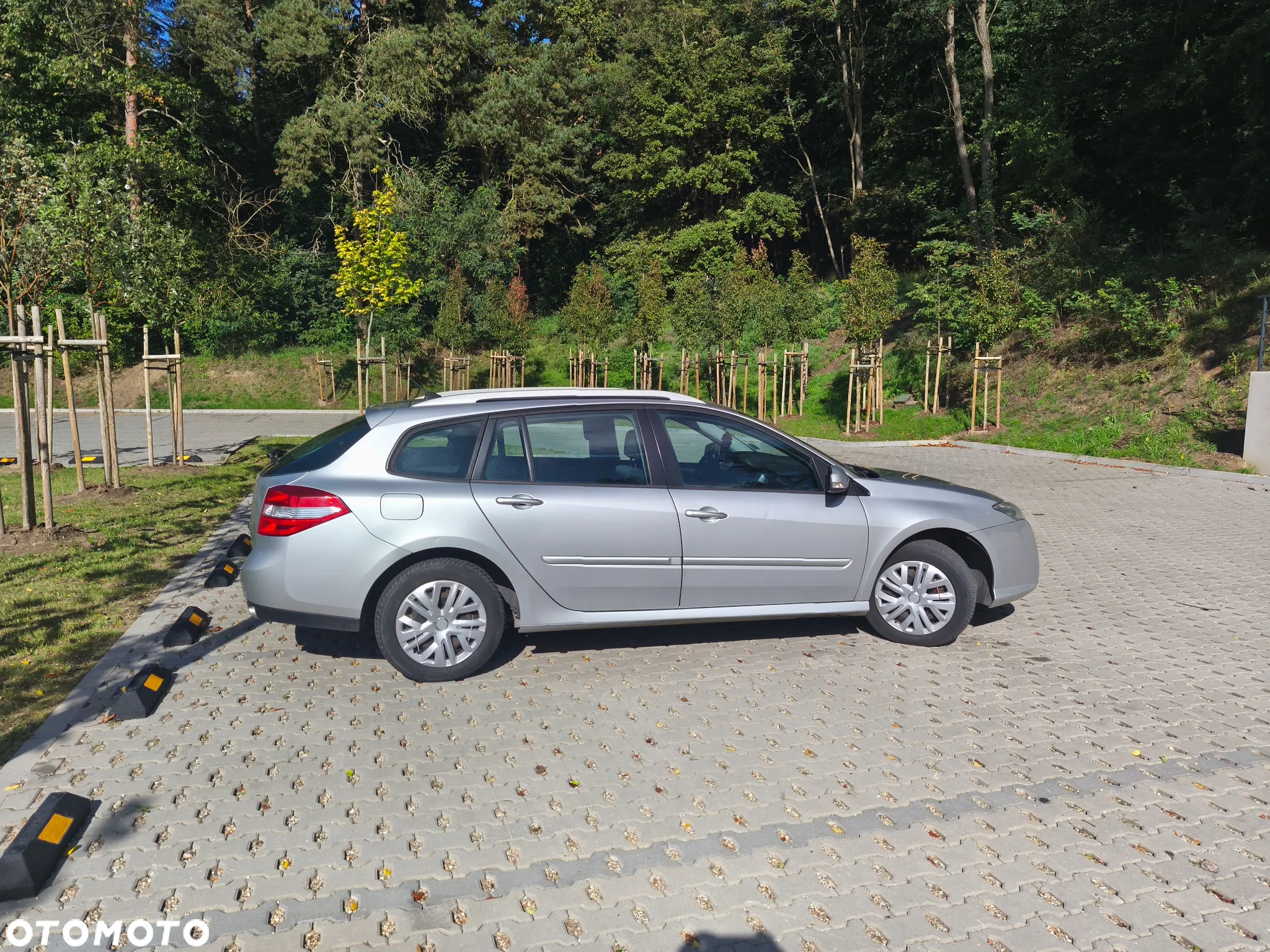 Renault Laguna - 3