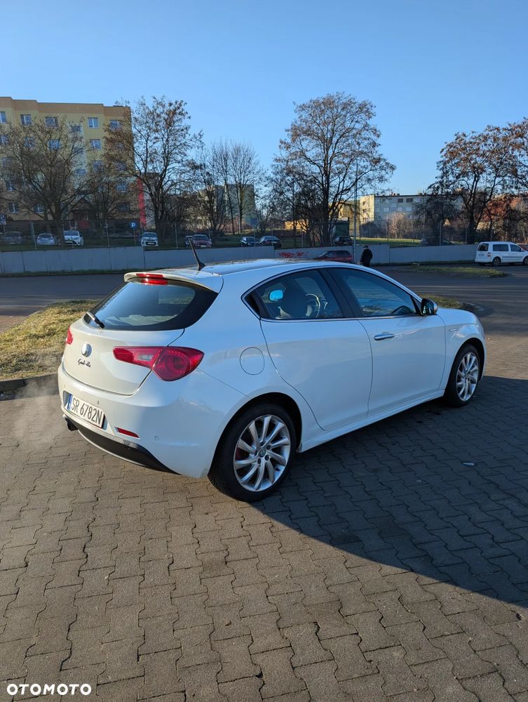 Alfa Romeo Giulietta 1.4 TB MultiAir Distinctive - 8