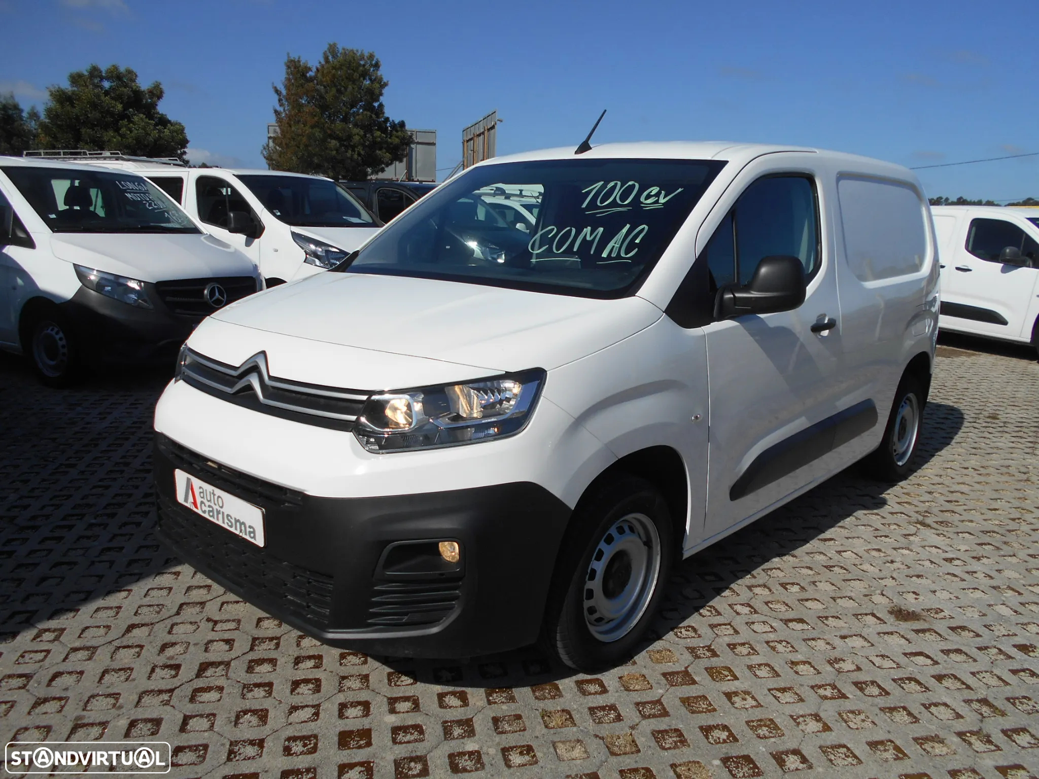 Citroën BERLINGO 102cv 3 LUG Com AC - 3