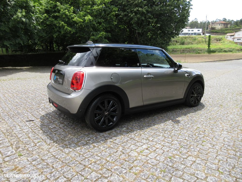 MINI 3 Portas Cooper D Aut. - 9