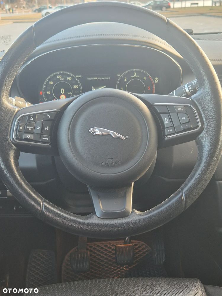 Jaguar E-Pace 2.0 i4D FWD SE - 20