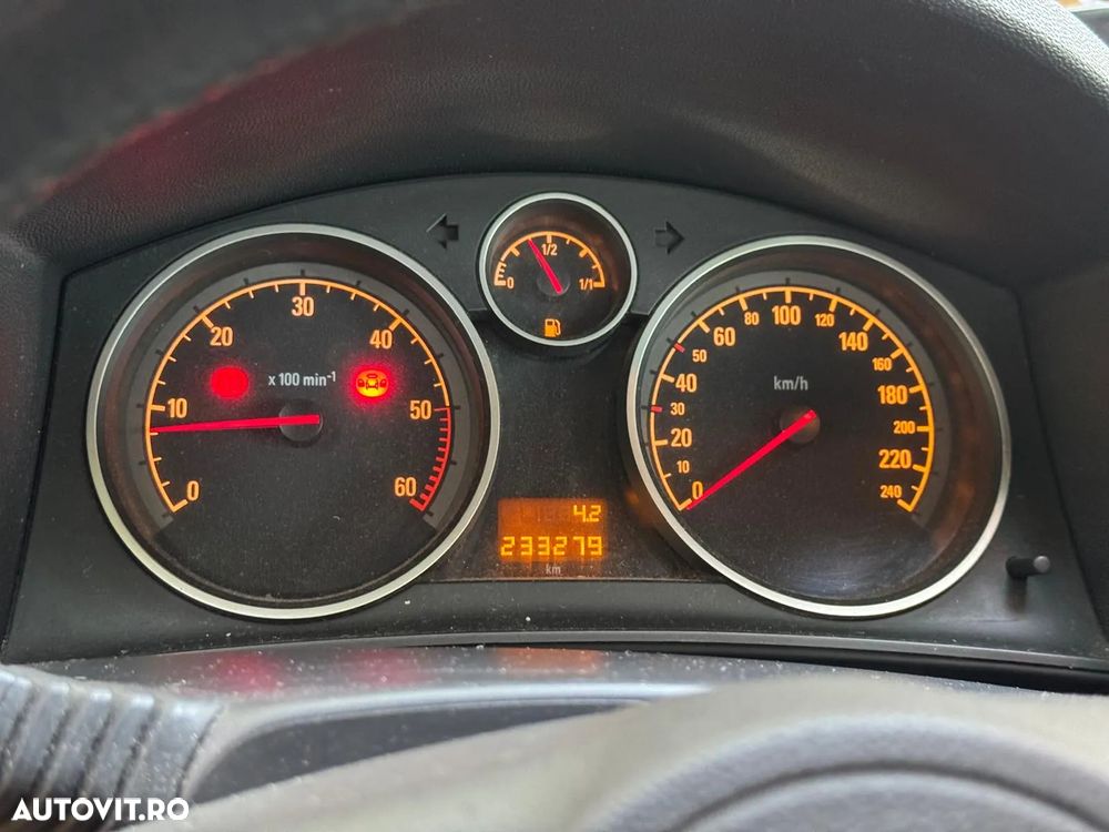 Opel Astra 1.9 CDTI Caravan DPF Edition - 11