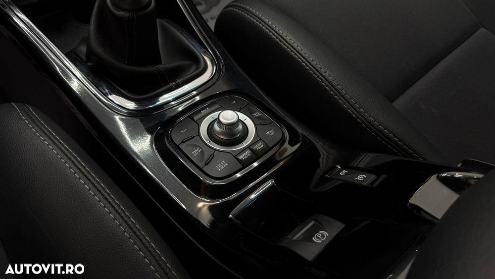 Renault Megane ENERGY dCi 110 Start & Stop Bose Edition - 23