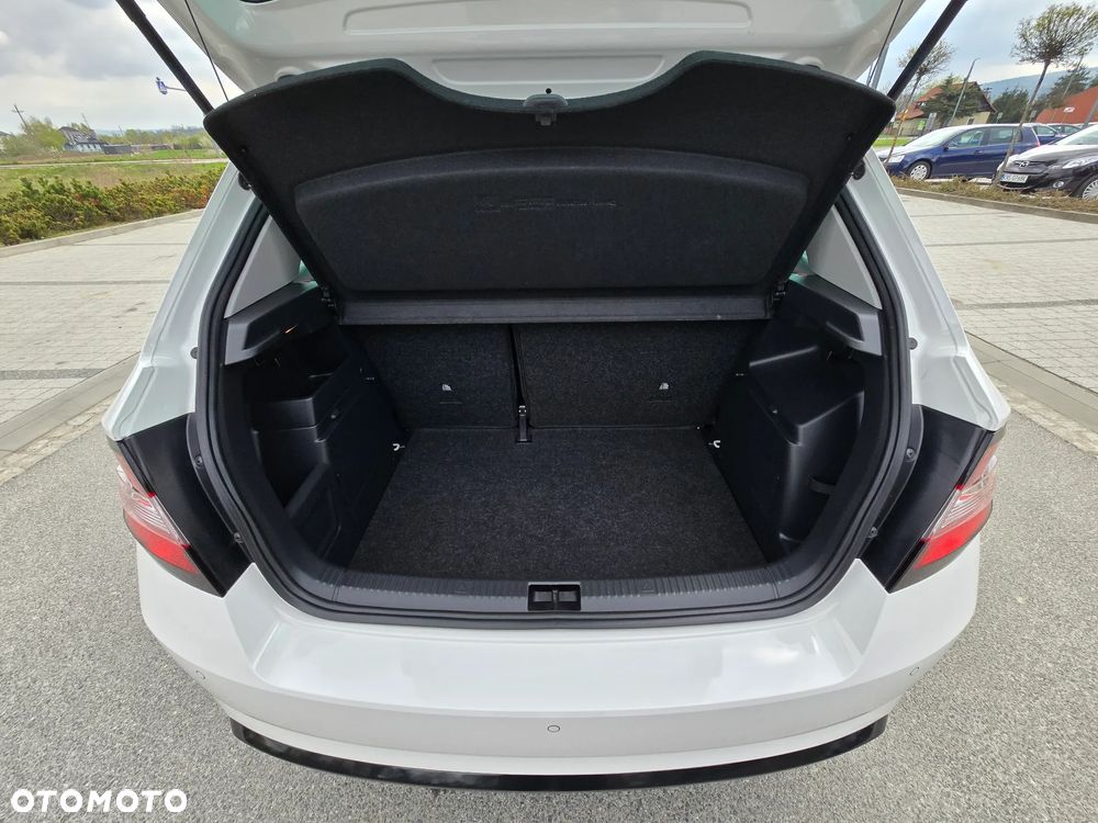 Skoda Fabia 1.0 TSI Monte Carlo - 19