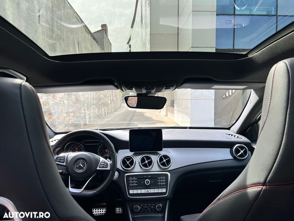 Mercedes-Benz GLA 250 4MATIC 7G-DCT AMG Line - 11