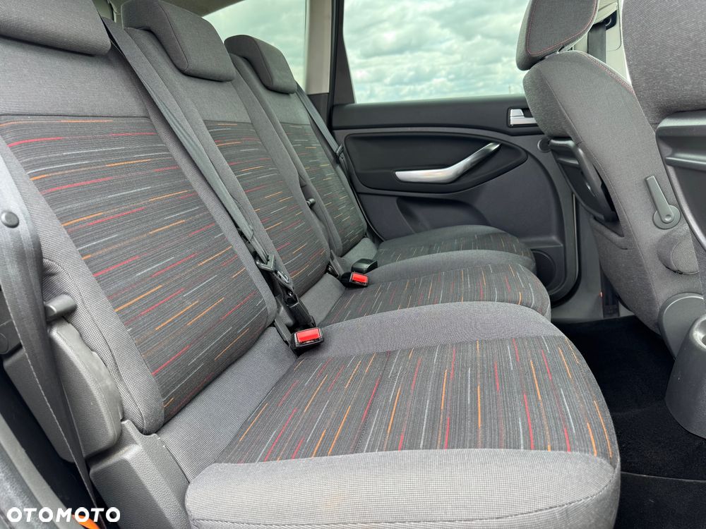 Ford C-MAX 1.8 Style+ - 7