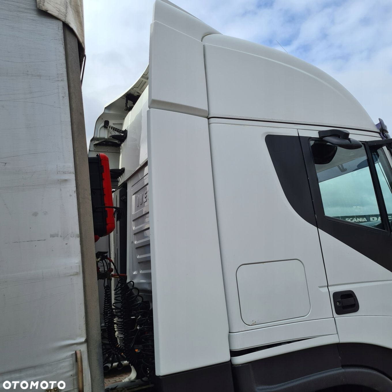 IVECO STRALIS CURSOR 13 500 KOMPLETNA KABINA 2012 - 14