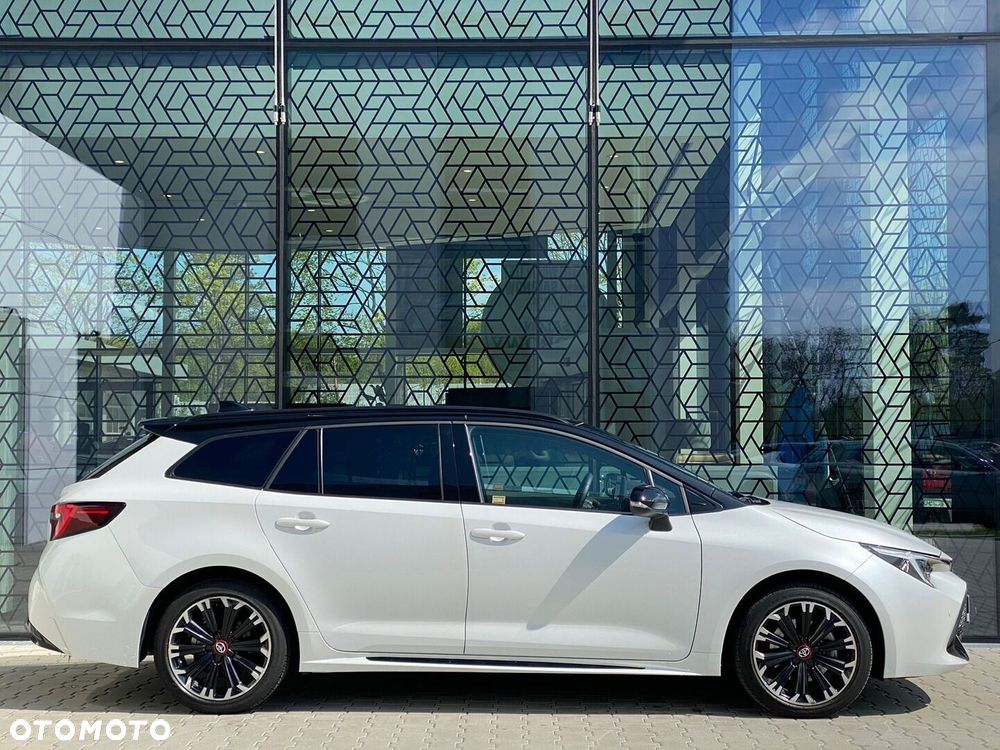 Toyota Corolla 2.0 Hybrid GR Sport - 4