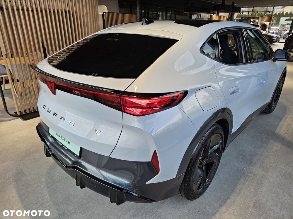 Cupra Tavascan - 9