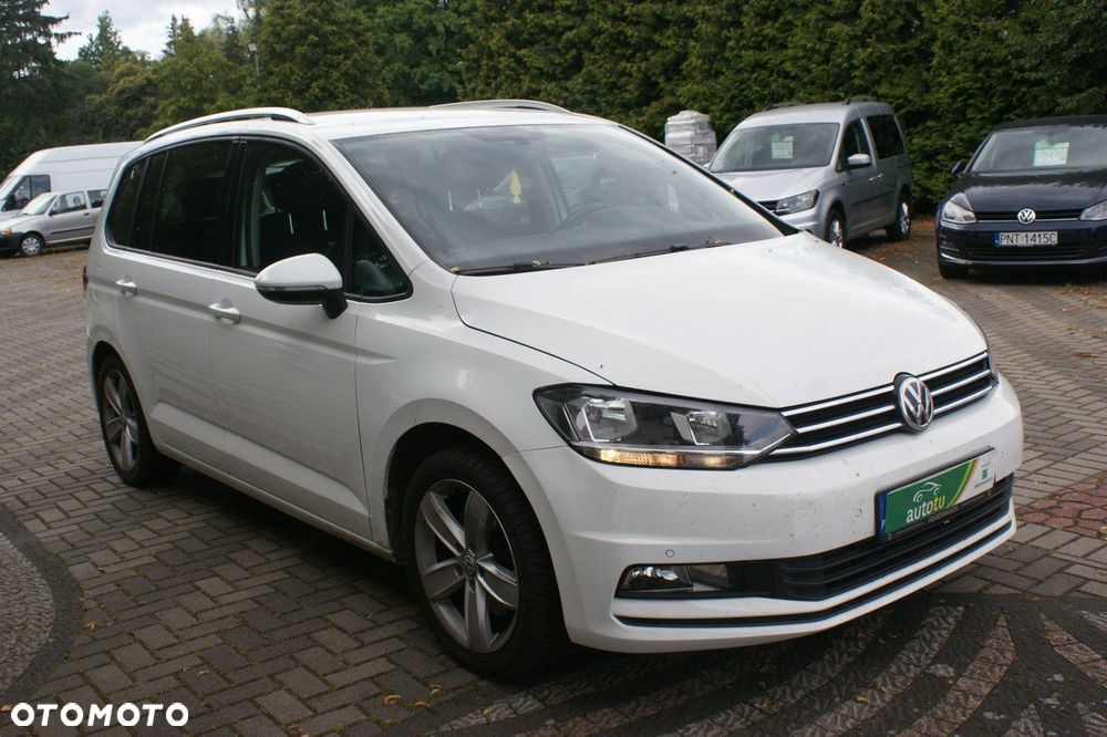 Volkswagen Touran - 3