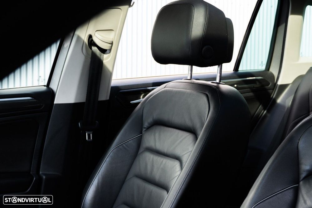 VW Tiguan 2.0 TDI Highline DSG - 30