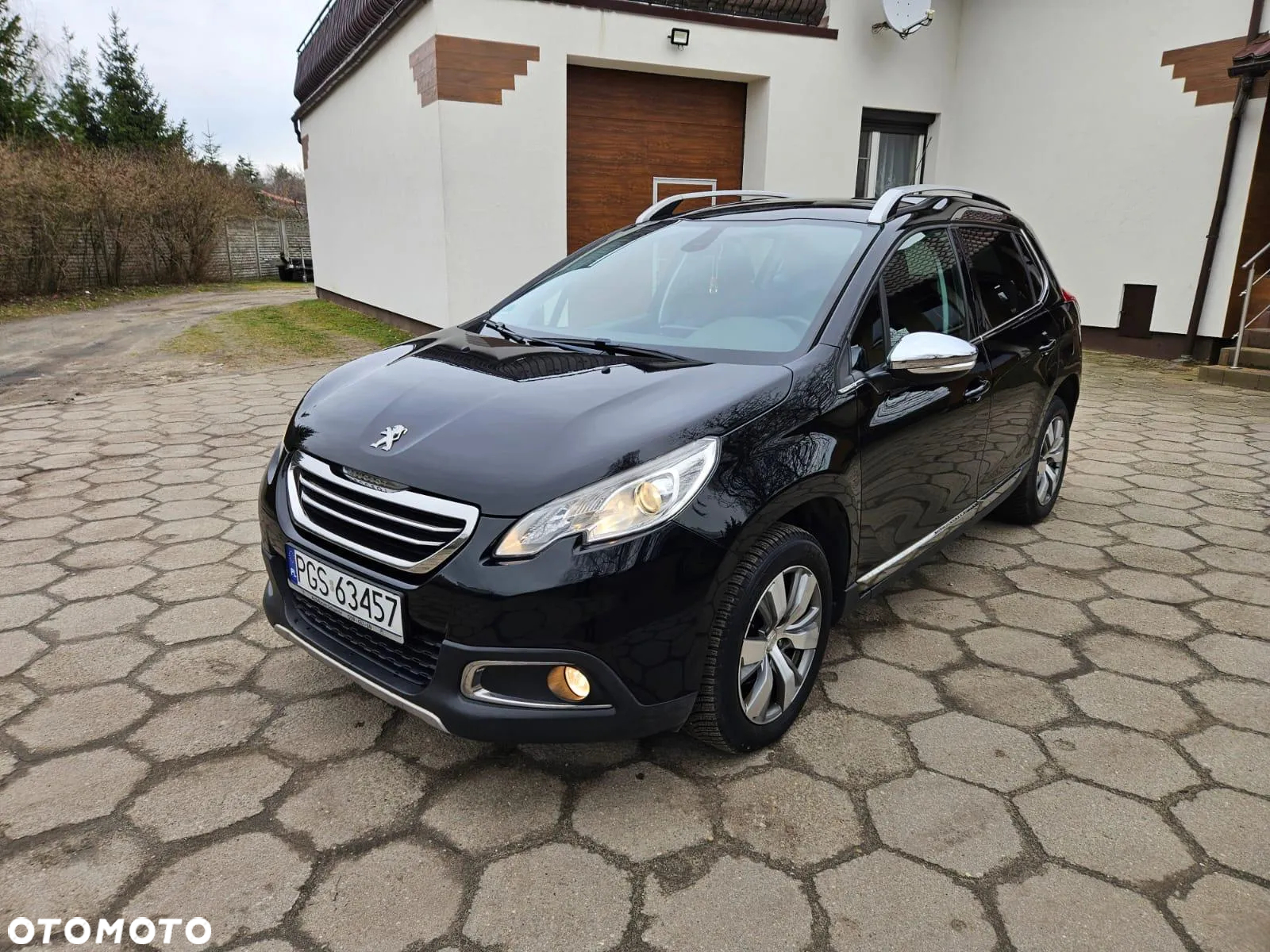 Peugeot 2008 1.6 e-HDi Allure S&S - 25
