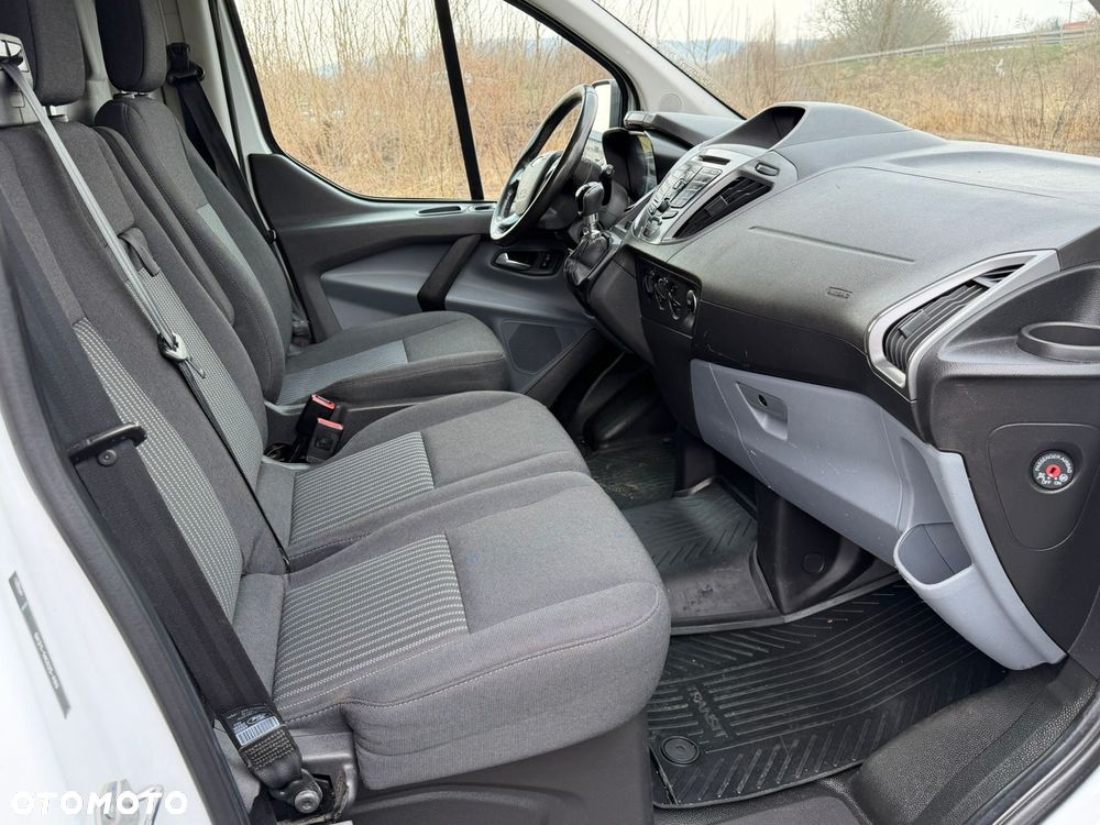 Ford TRANSIT - 16