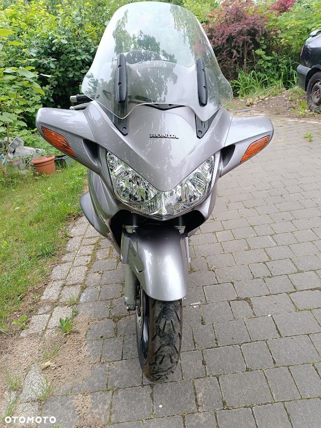 Honda ST - 5