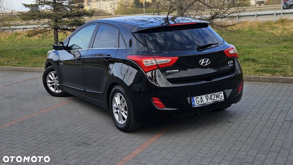 Hyundai i30 1.6 Fifa World Cup Edition - 17