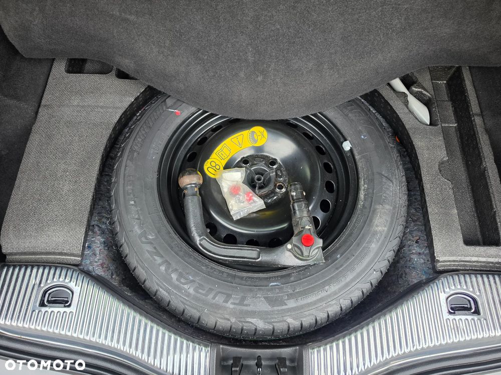 Ford Mondeo 2.0 TDCi Titanium - 17