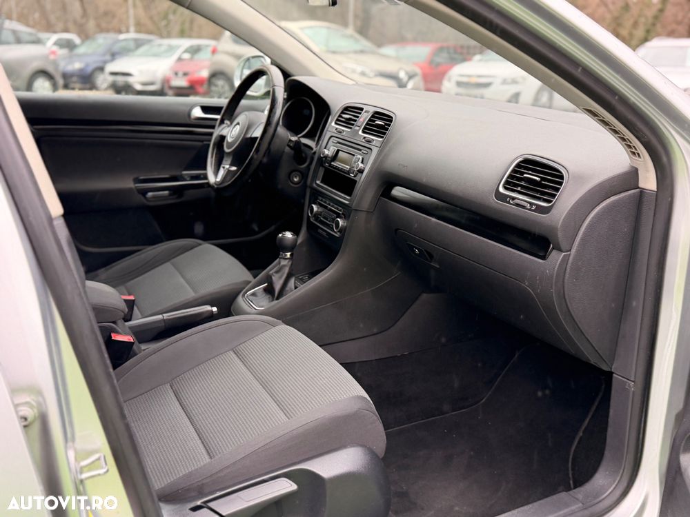 Volkswagen Golf 1.4 FSI Comfortline - 6