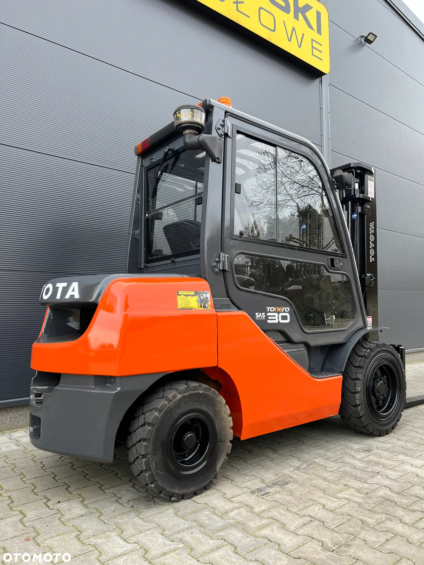 Toyota 02-8FDF30 - 6