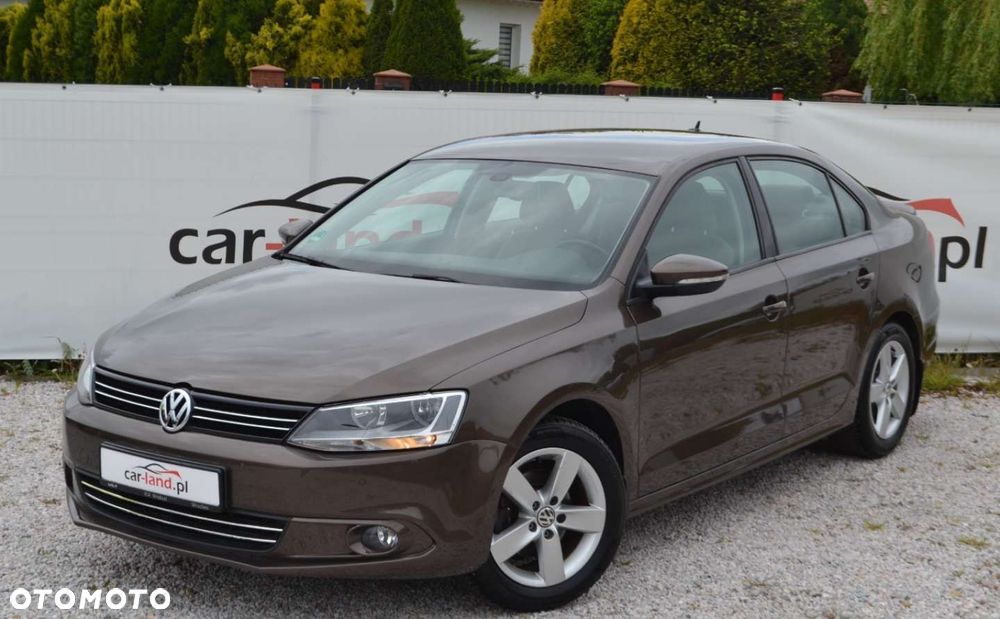 Volkswagen Jetta - 8
