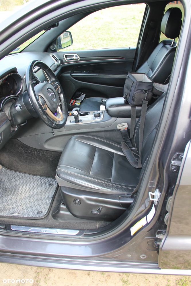Jeep Grand Cherokee - 7