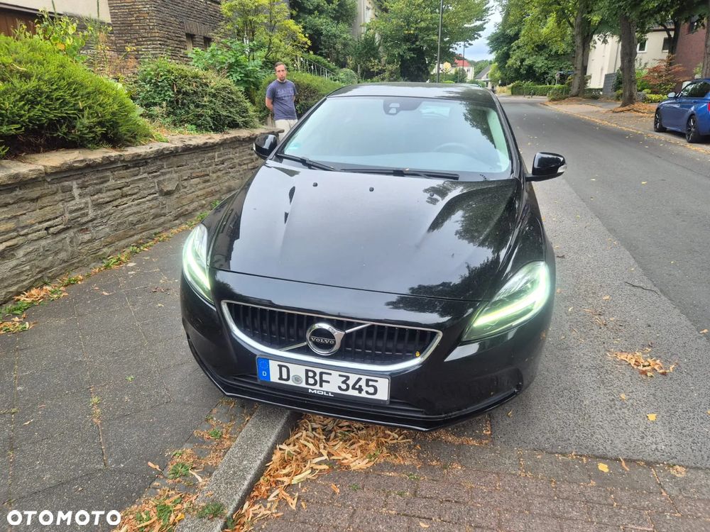 Volvo V40 T2 Momentum - 5