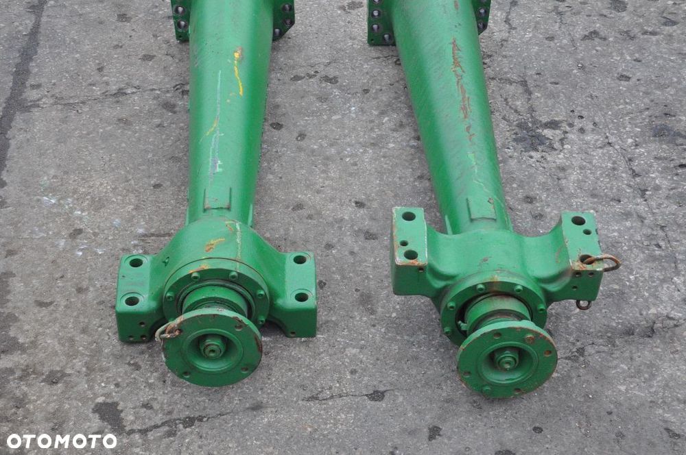 WAŁ NAPĘDOWY PRZYSTAWKA OBUDOWA JOHN DEERE 6215R 6150R 6155R NR L213777/L213495 - 2