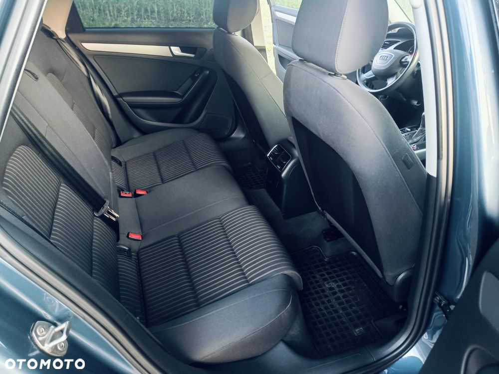 Audi A4 Avant - 14
