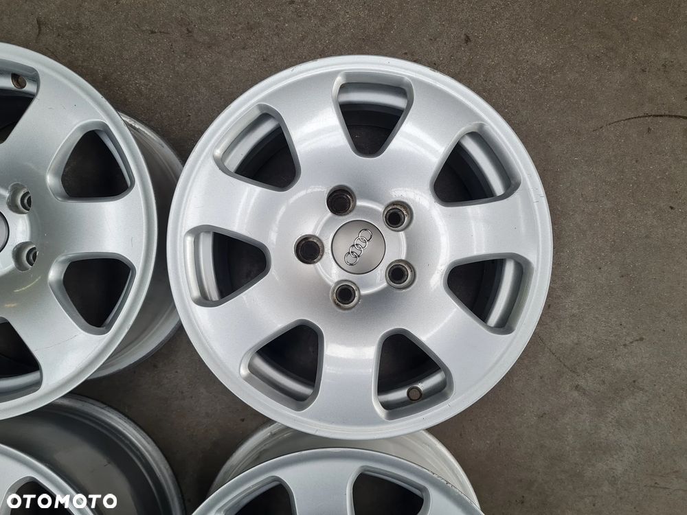 4x Felgi Aluminiowe AUDI 7x15 5x112 ET39 8E0601025 ORYGINAŁ - 6