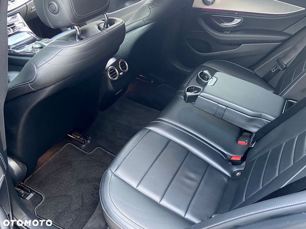 Mercedes-Benz Klasa E 220 d 9G-TRONIC AMG Line - 16