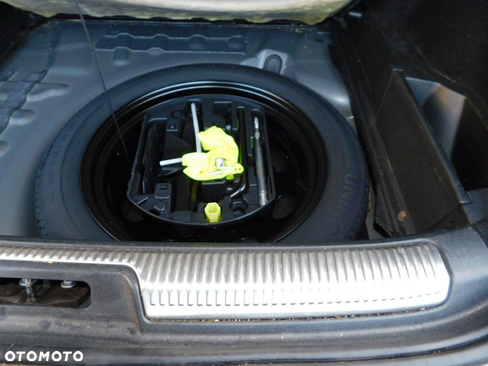 DS Automobiles DS 7 Crossback 2.0 BlueHDi Performance Line + - 17