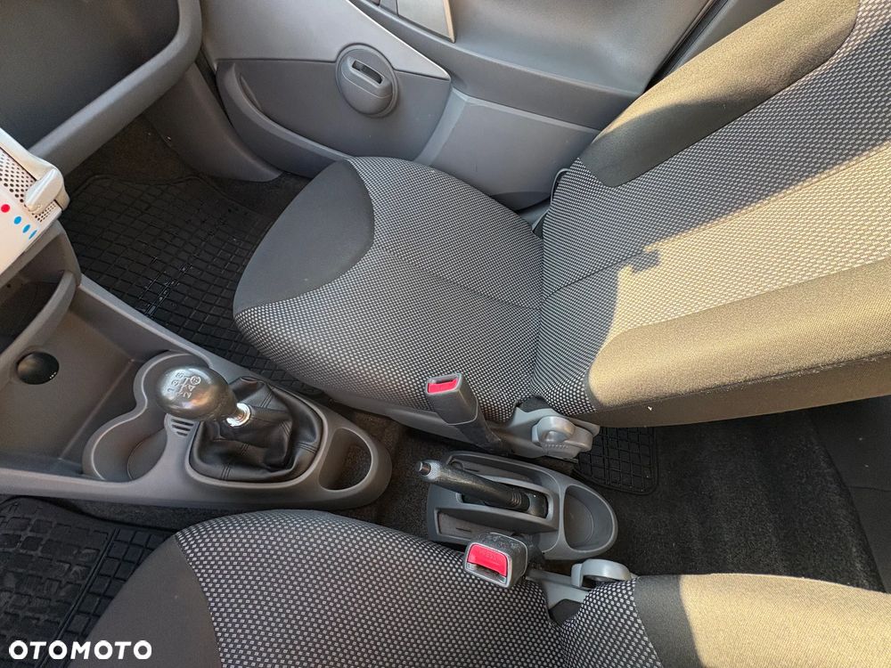 Toyota Aygo 1.0 VVT-i Luna A/C - 7