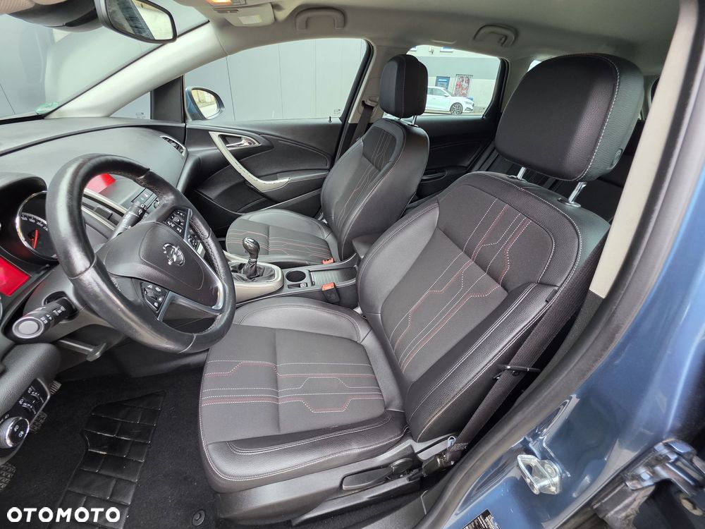 Opel Astra 1.4 Turbo - 23