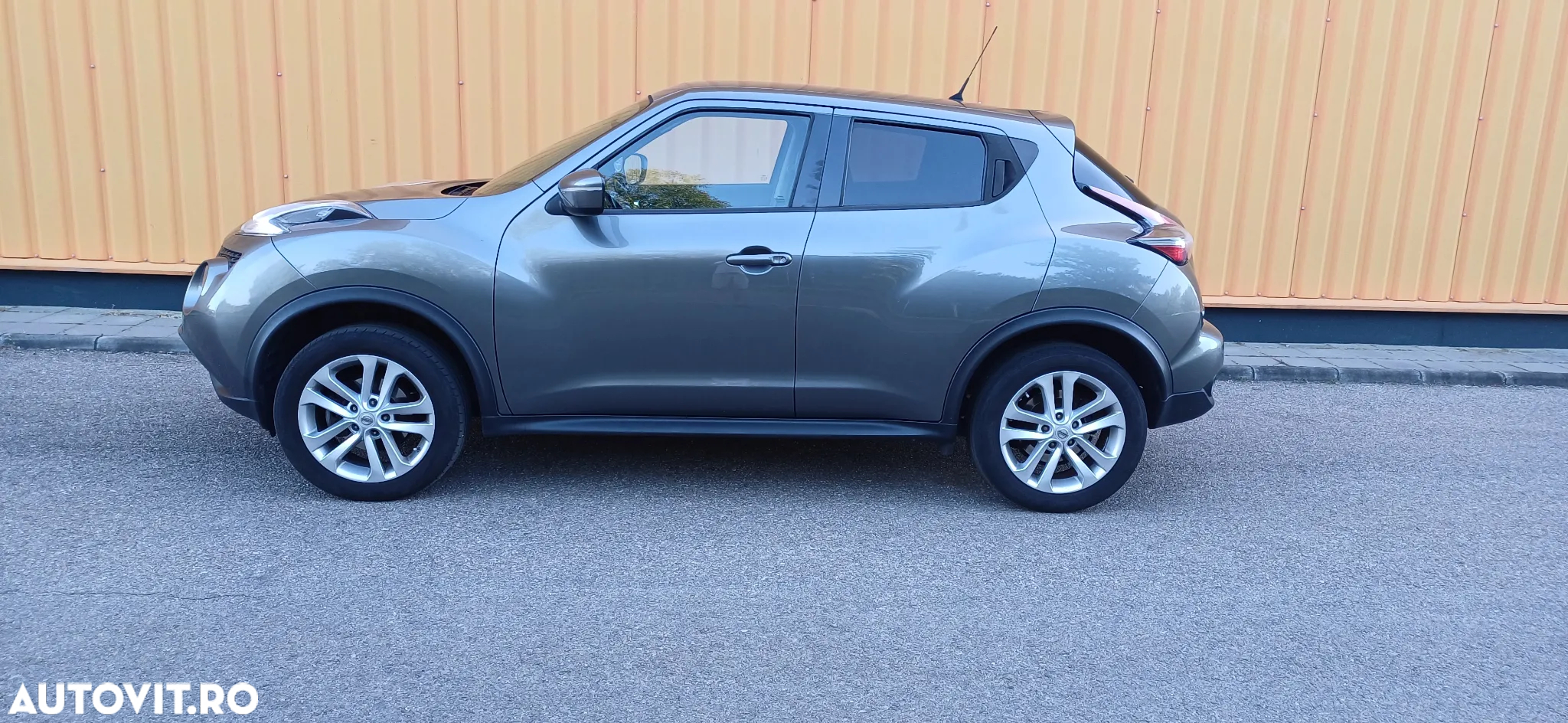 Nissan Juke 1.6 Acenta - 2