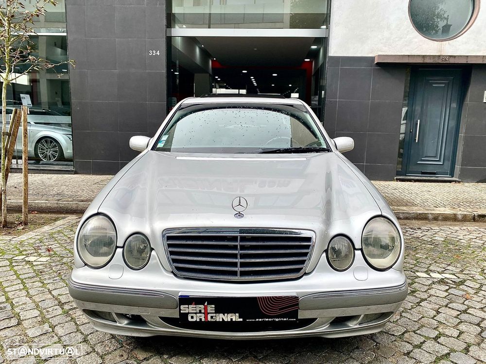 Mercedes-Benz E 220 - 3