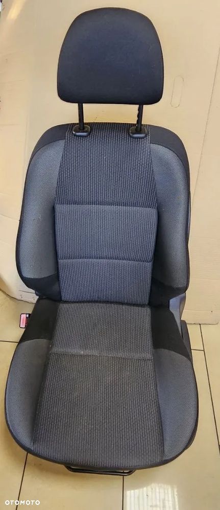 Fotel kierowcy pasażera / fotele / Peugeot 207 - 2