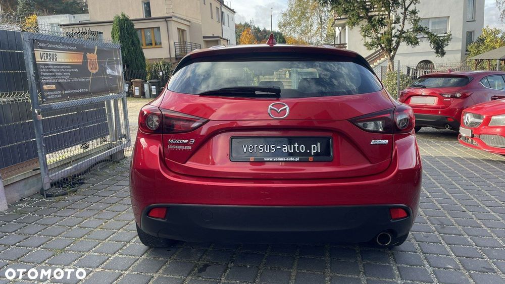 Mazda 3 - 5