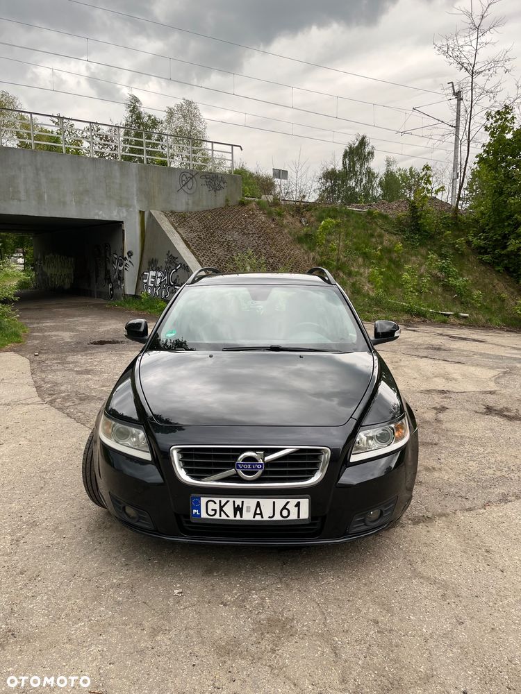 Volvo V50 D2 Momentum - 2