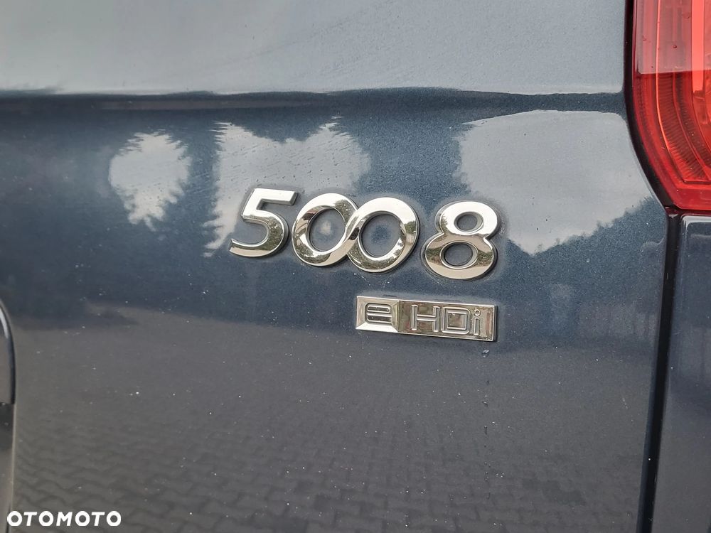 Peugeot 5008 1.6 HDi Premium - 10
