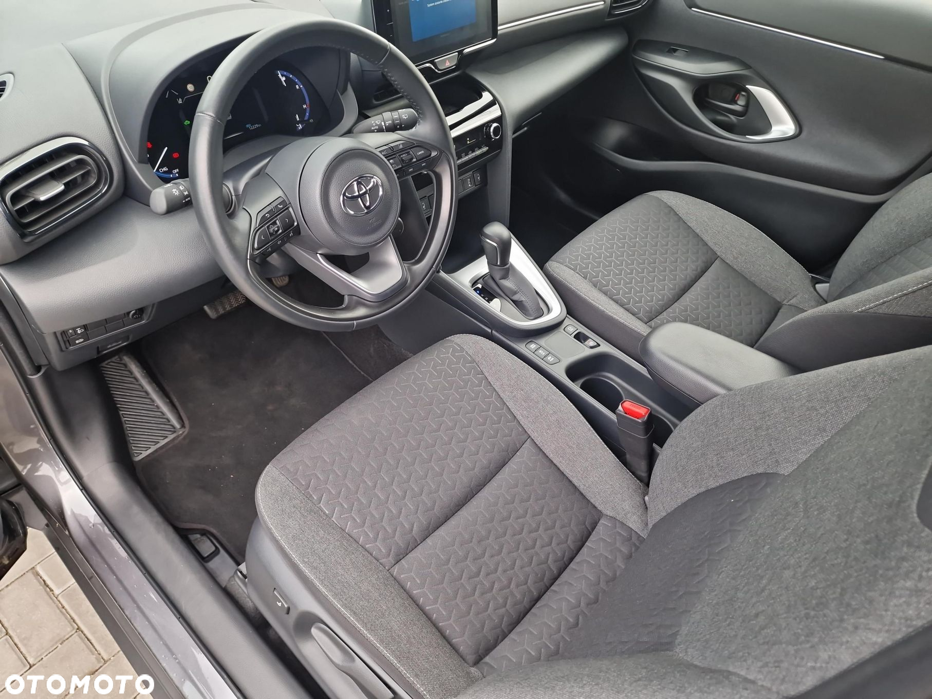 Toyota Yaris Cross - 10