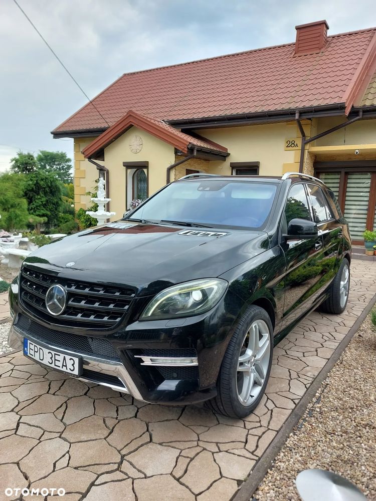Mercedes-Benz ML - 6