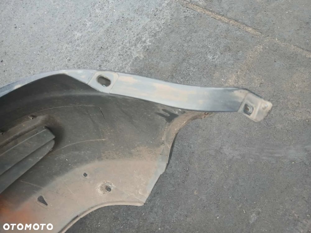 Fiat Panda Zderzak przedni kod lakieru 601/F - 7