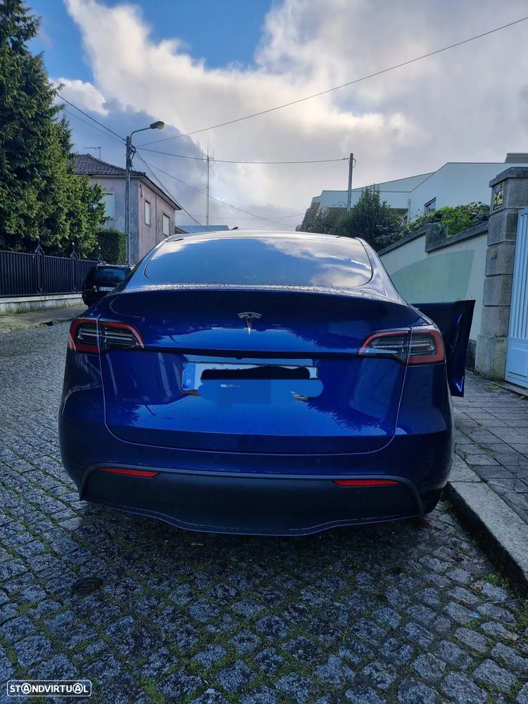Tesla Model Y Tração Traseira - 2