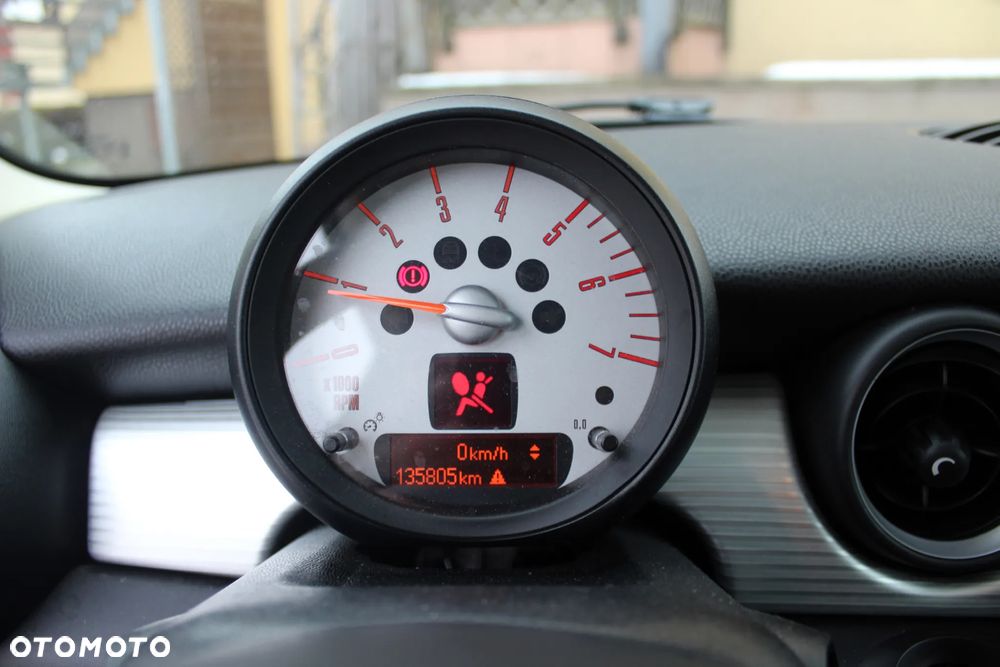 MINI Clubman Cooper D Soho - 14