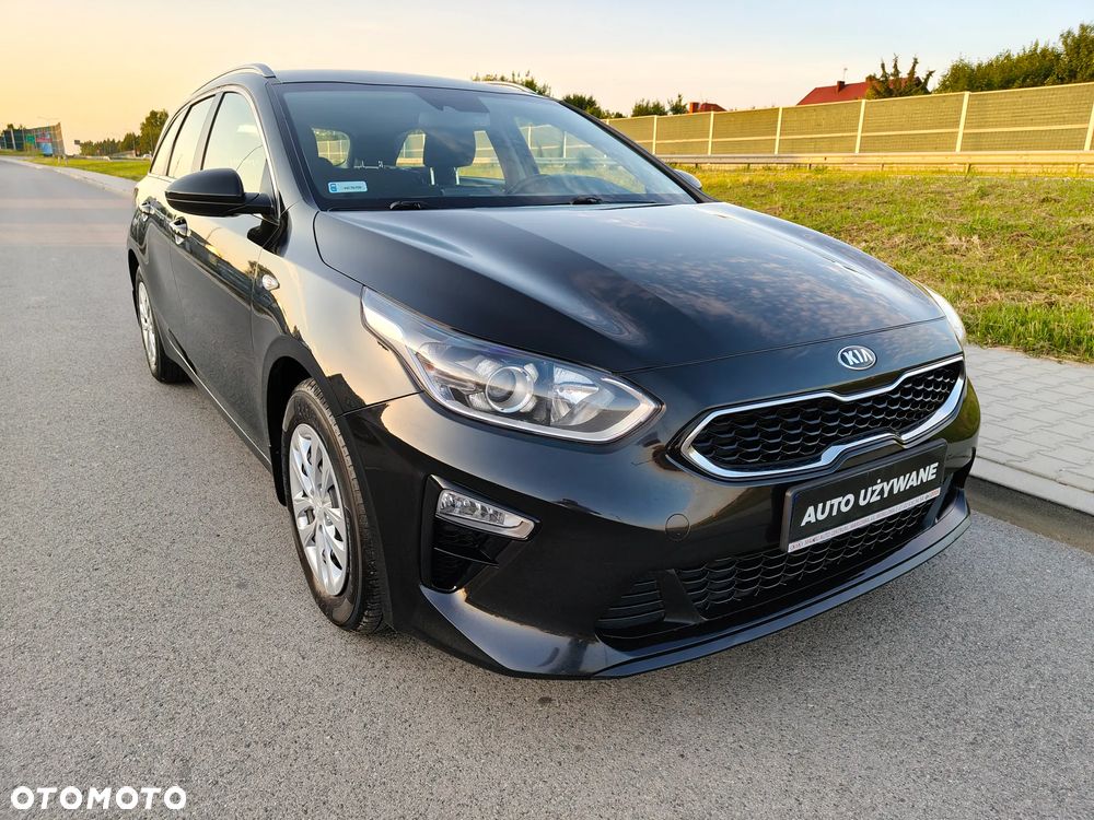 Kia Ceed 1.4 T-GDI L Business Line - 27