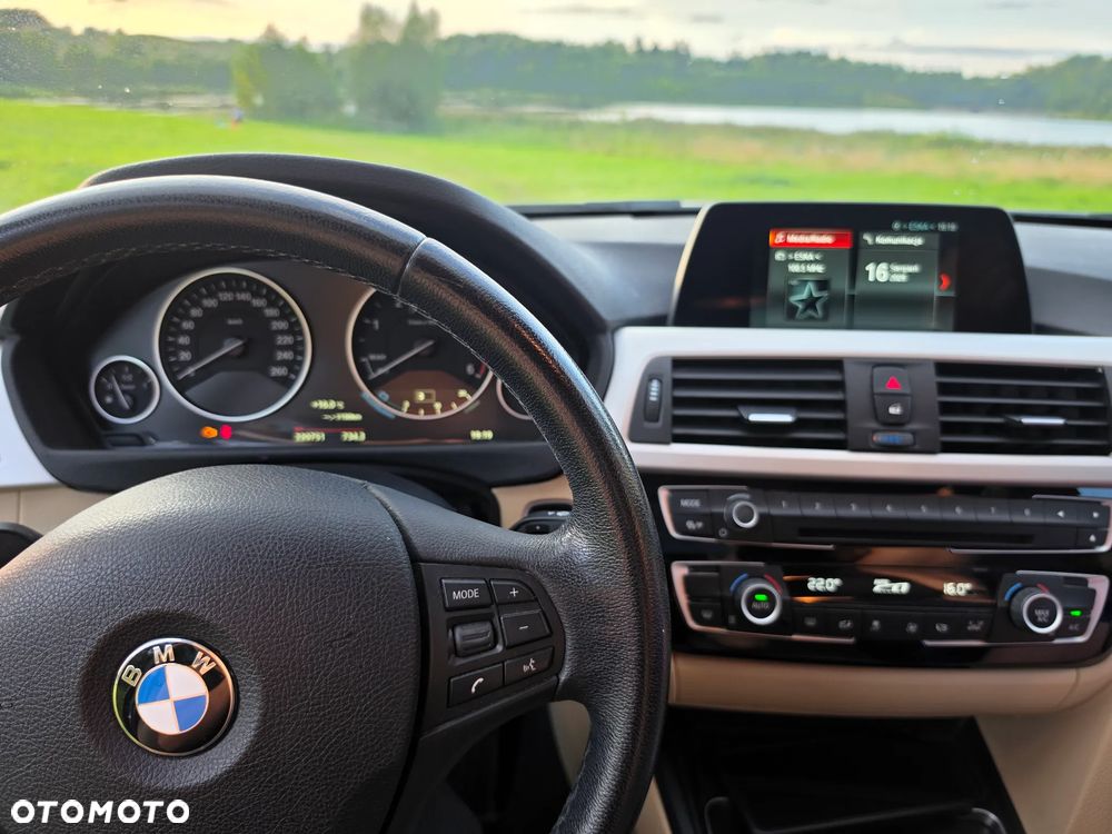 BMW Seria 3 316d - 11