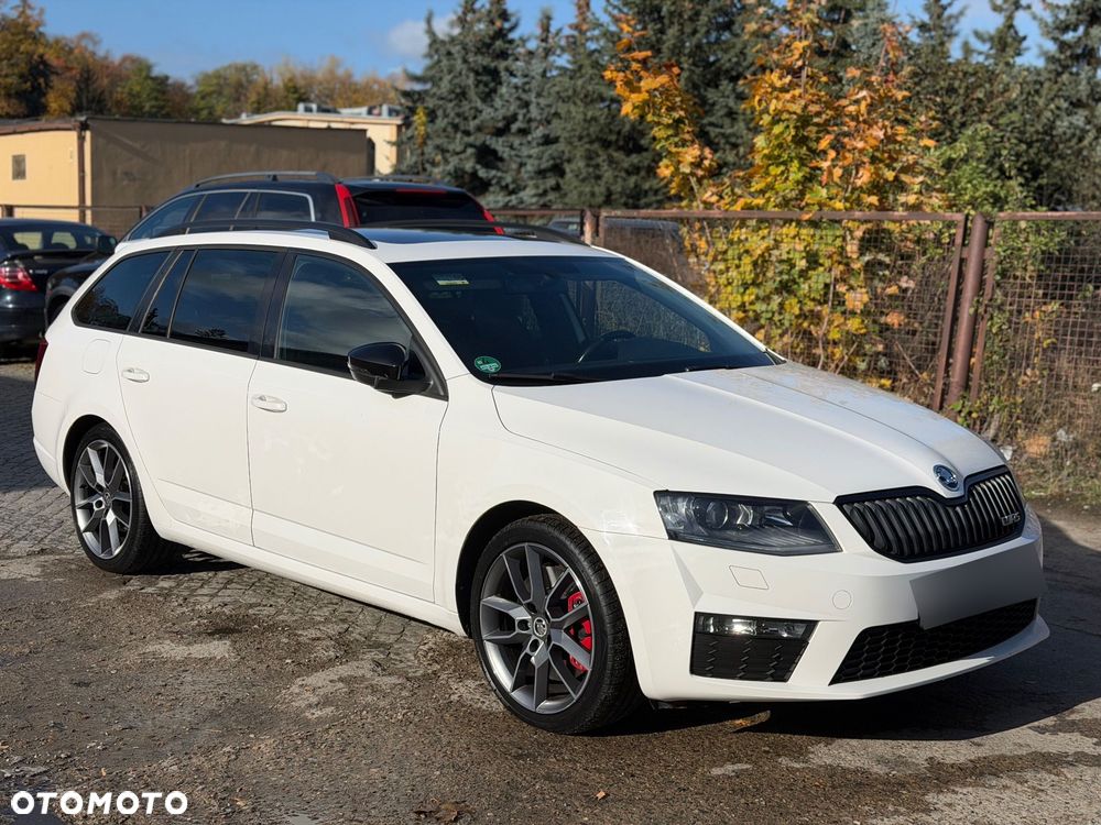 Skoda Octavia 2.0 TDI RS - 40