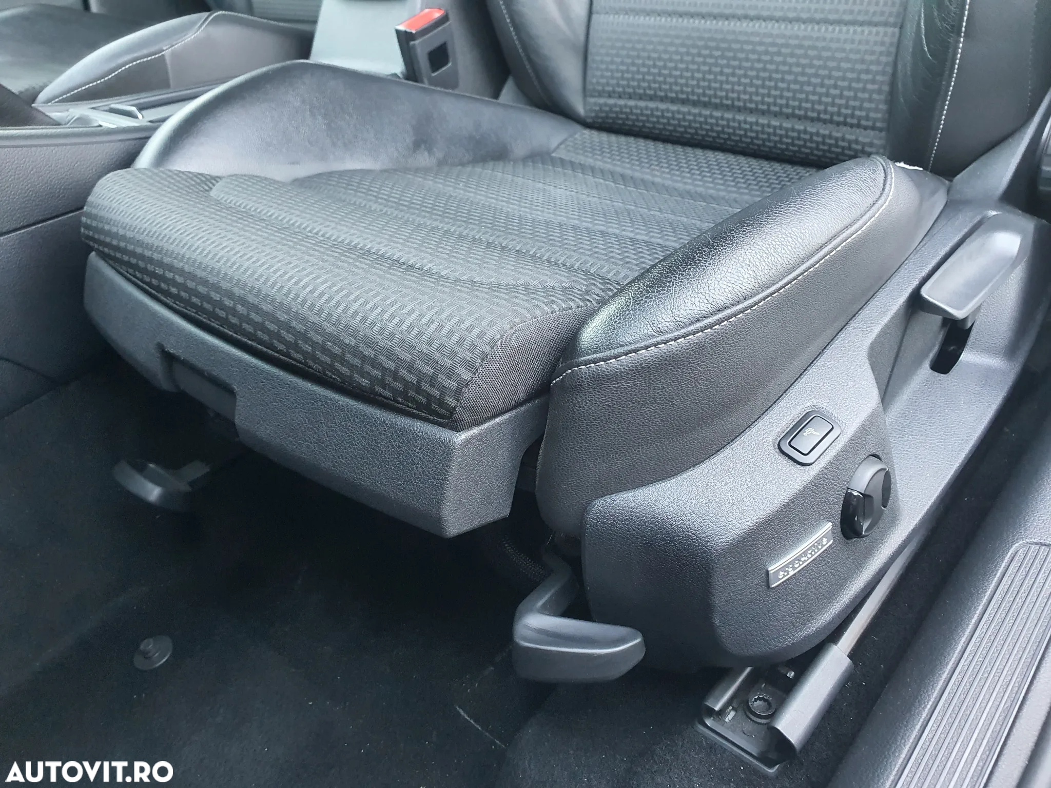 Volkswagen Golf 1.4 TSI BlueMotion Technology Comfortline - 13