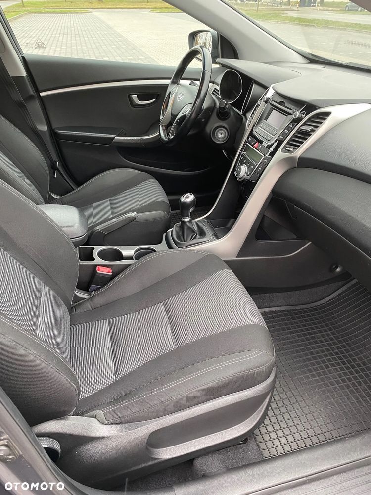 Hyundai i30 1.6 GDI Classic - 6