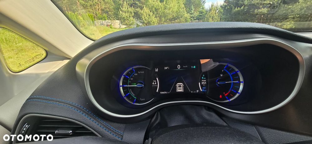 Chrysler Pacifica - 9