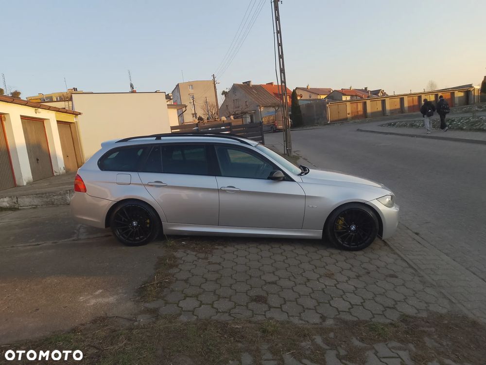 BMW Seria 3 - 24